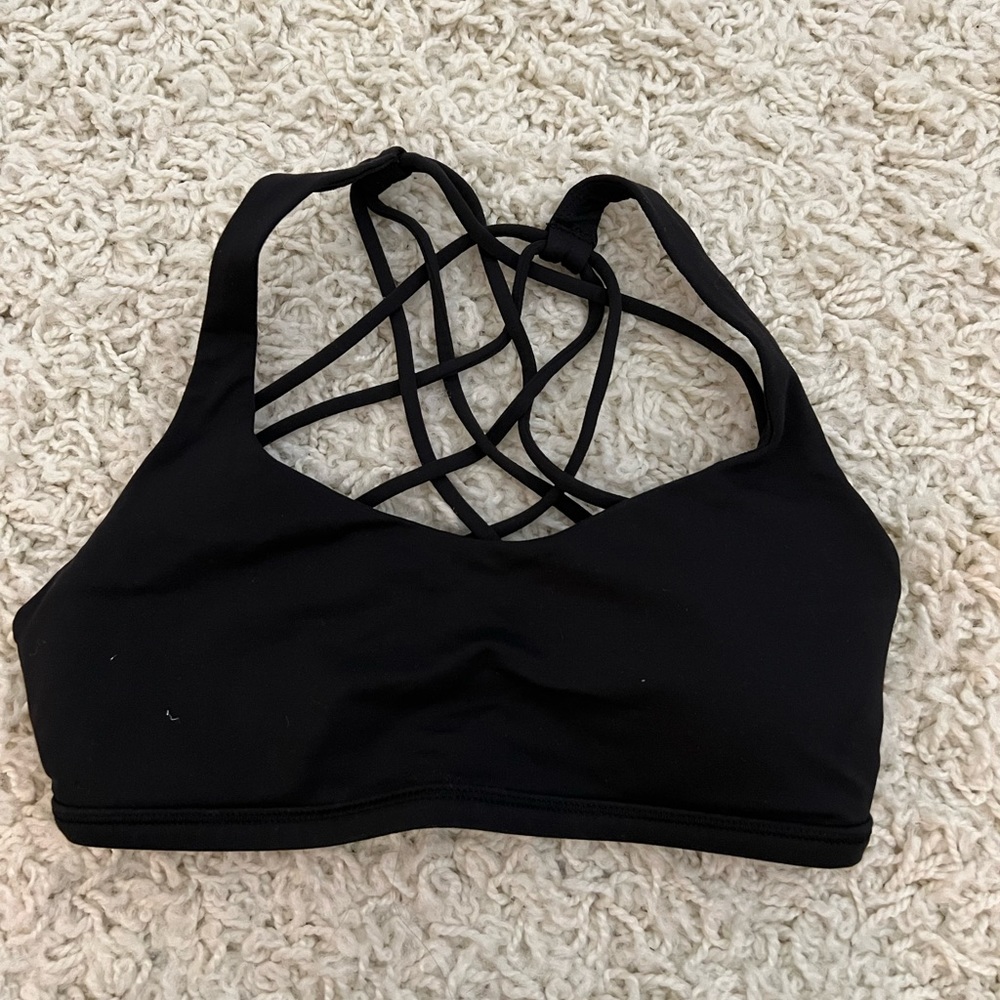 Lululemon free to be bra (size 2)